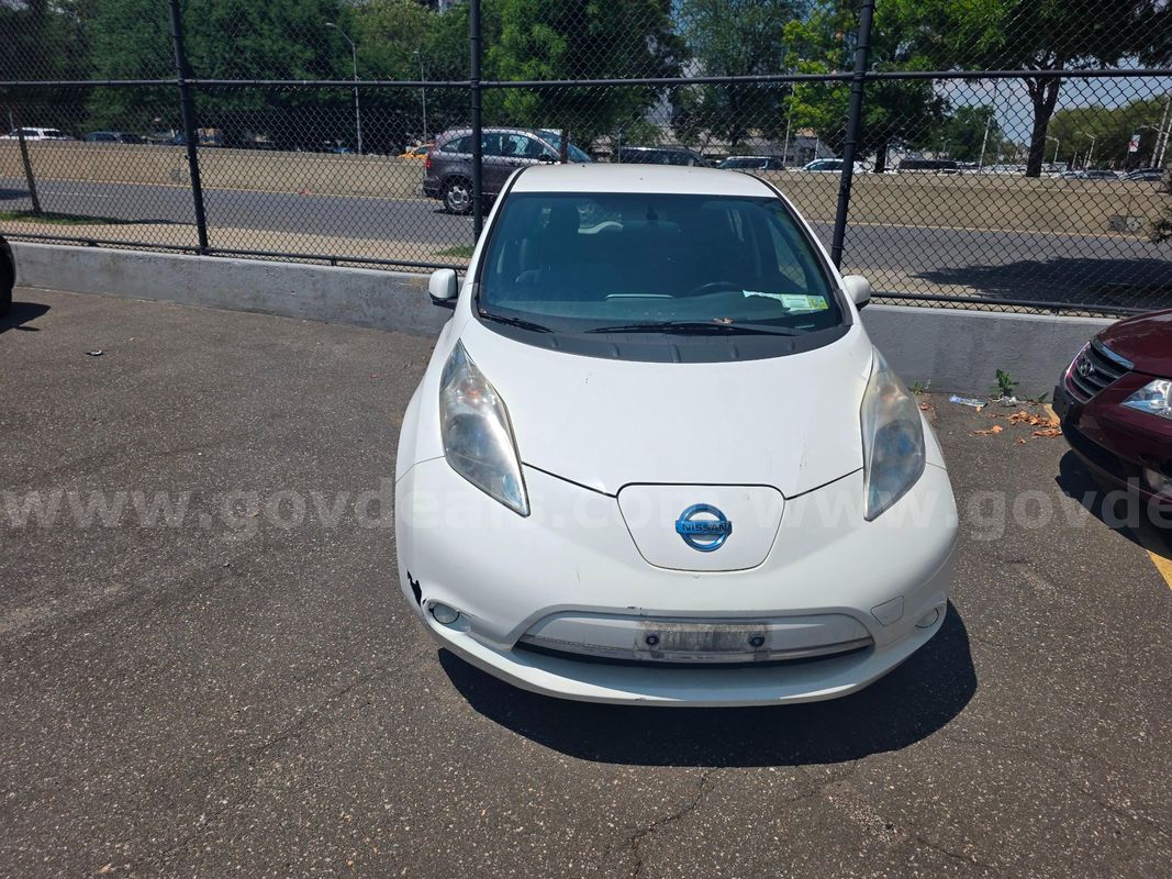 2013 Nissan LEAF