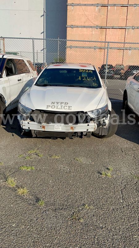 2019 Ford Taurus police