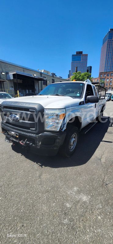 2013 Ford F-250 SD XL SuperCab 4WD