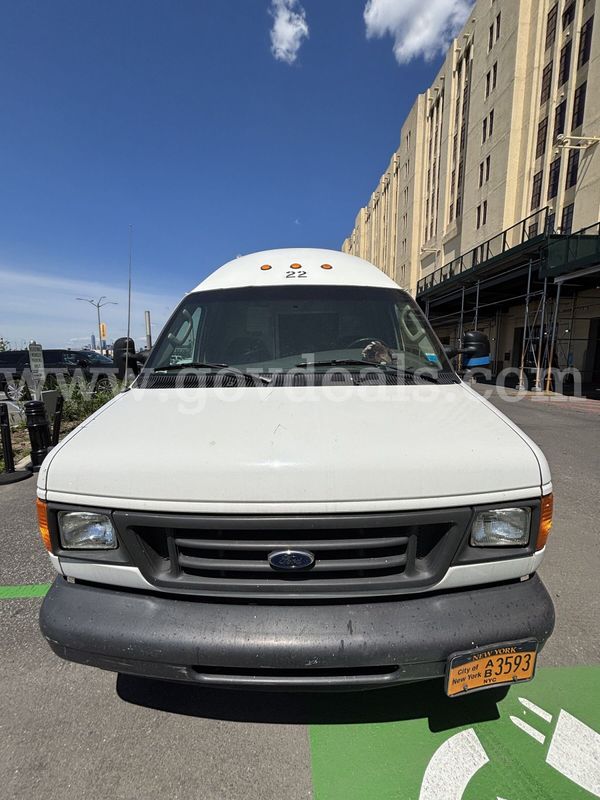 2005 Ford Econoline