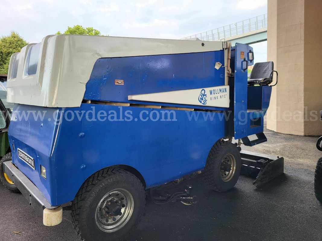 1989 Zamboni 700