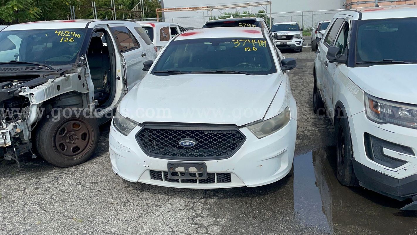 2014 Ford Taurus