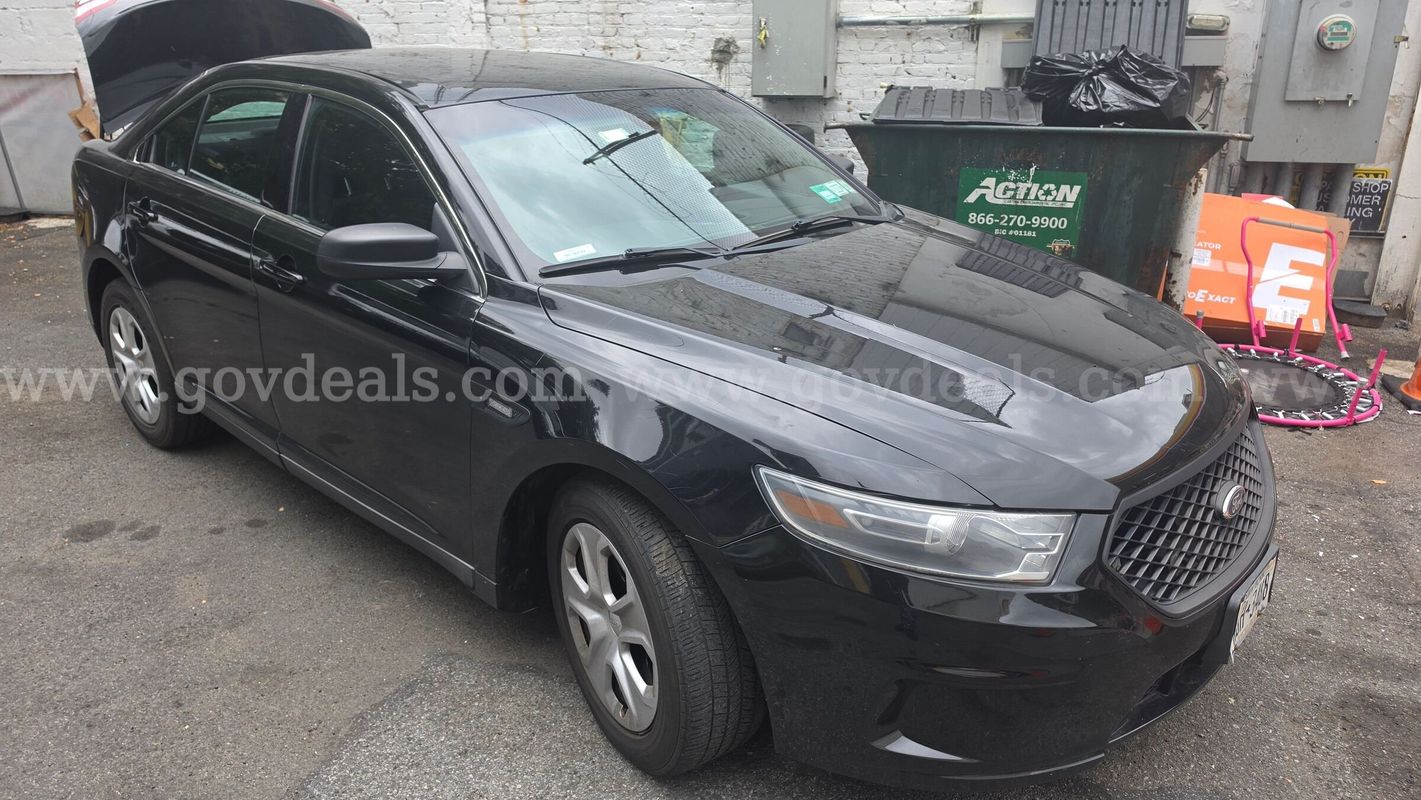 2014 Ford Taurus