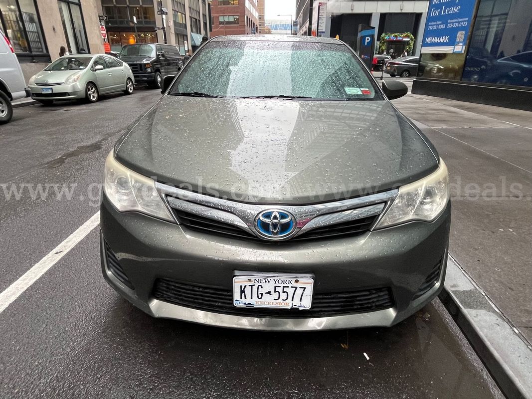 2014 Toyota Camry Hybrid