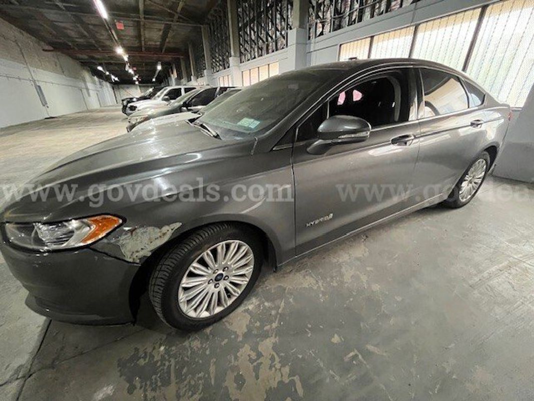 2013 Ford Fusion Hybrid