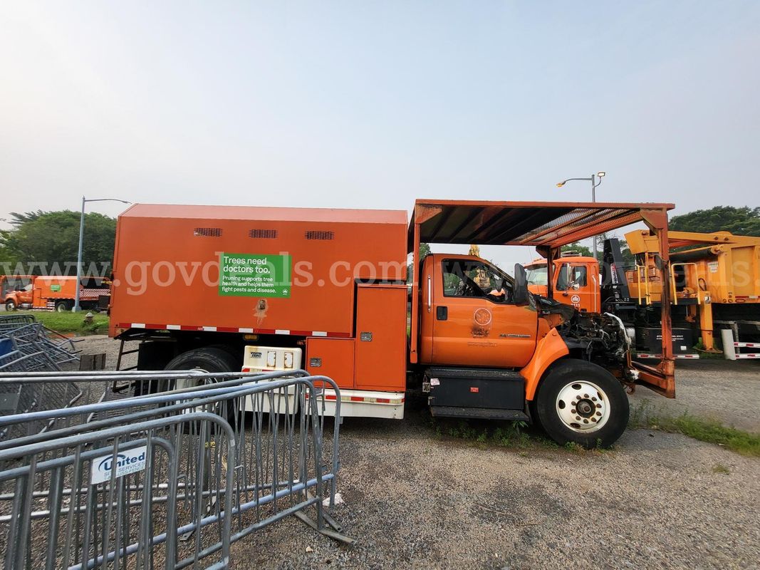 2016 Ford F-750