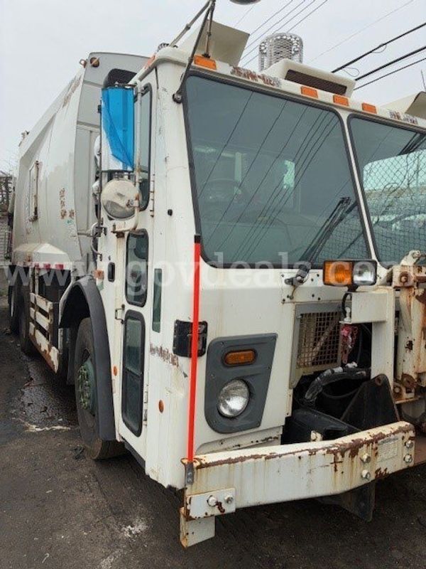 2016 Mack LEU600