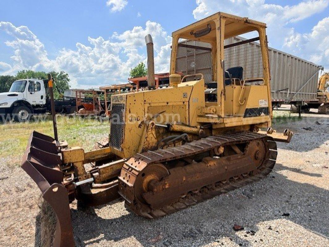 1989 Caterpillar D4C Dozer