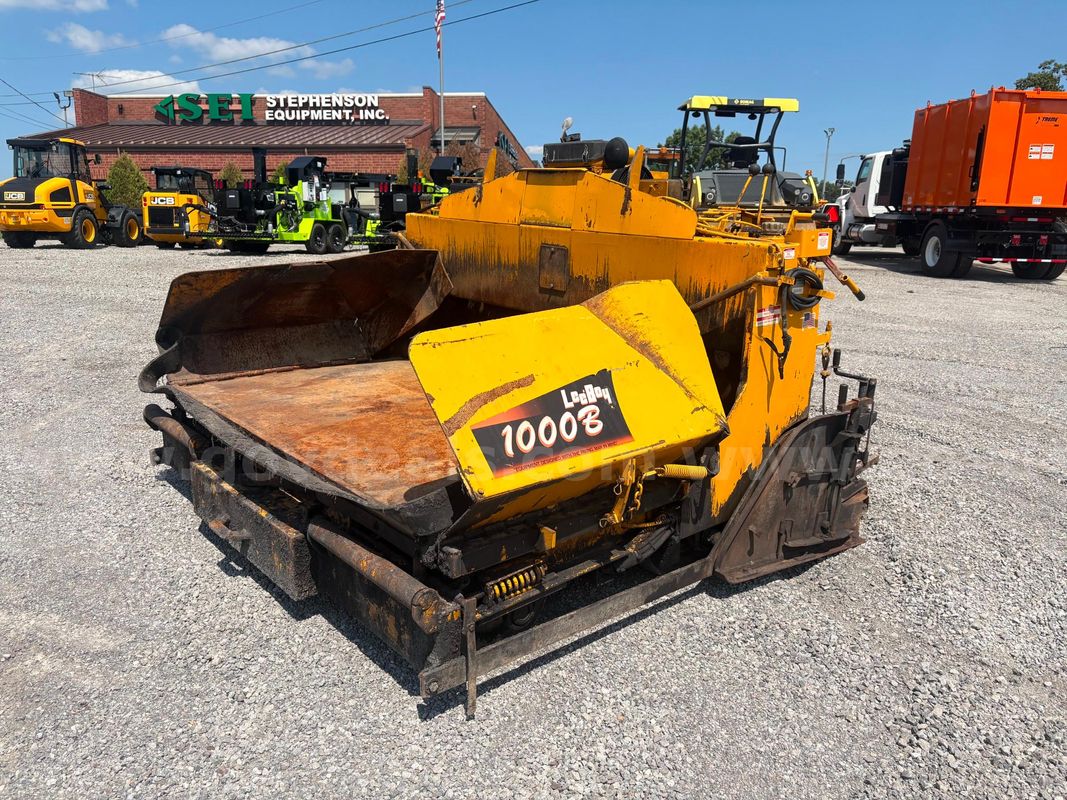 1995 LEEBOY 1000B ASPHALT PAVER
