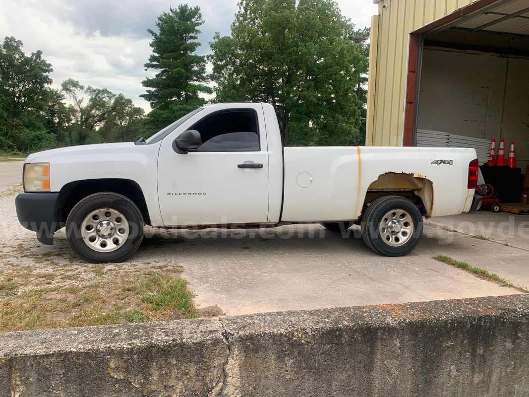 2011 Chevrolet Silverado 1500 Work Truck 2WD