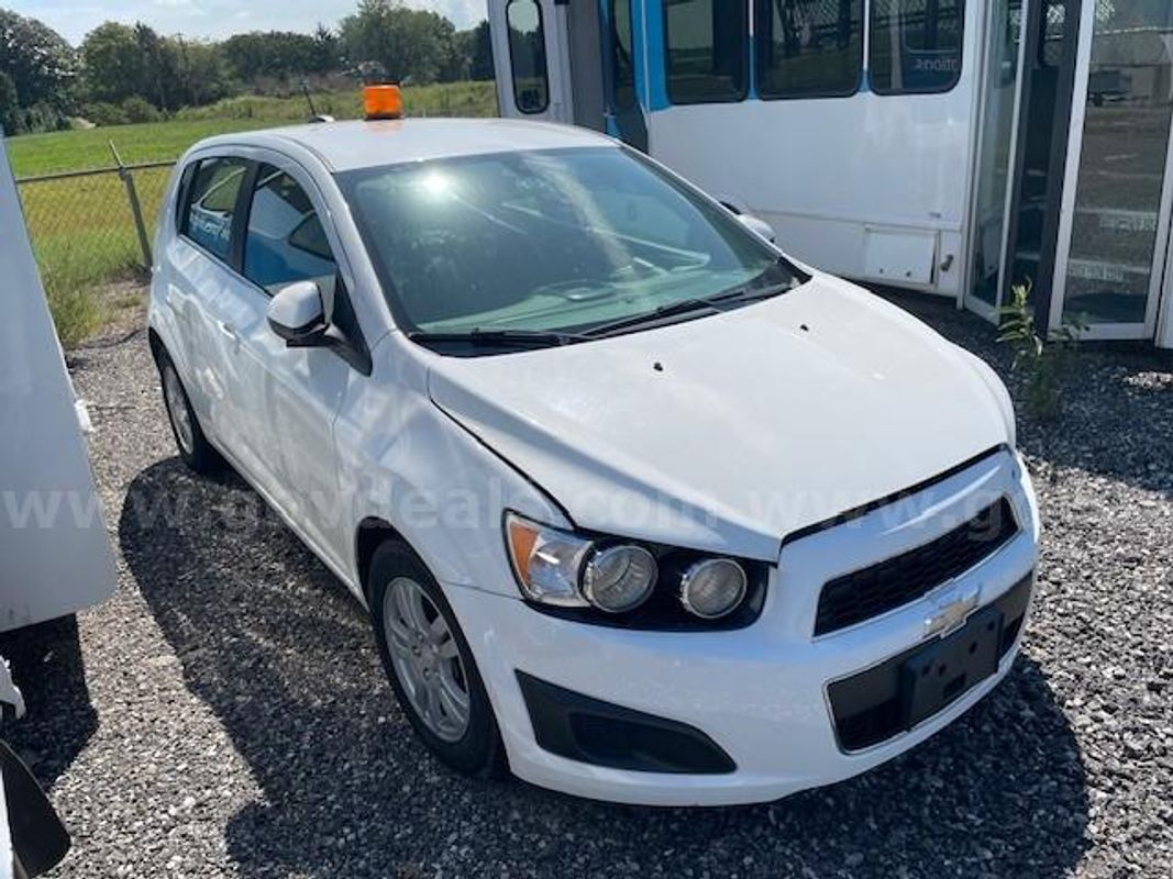 2016 Chevrolet Sonic (#T162)