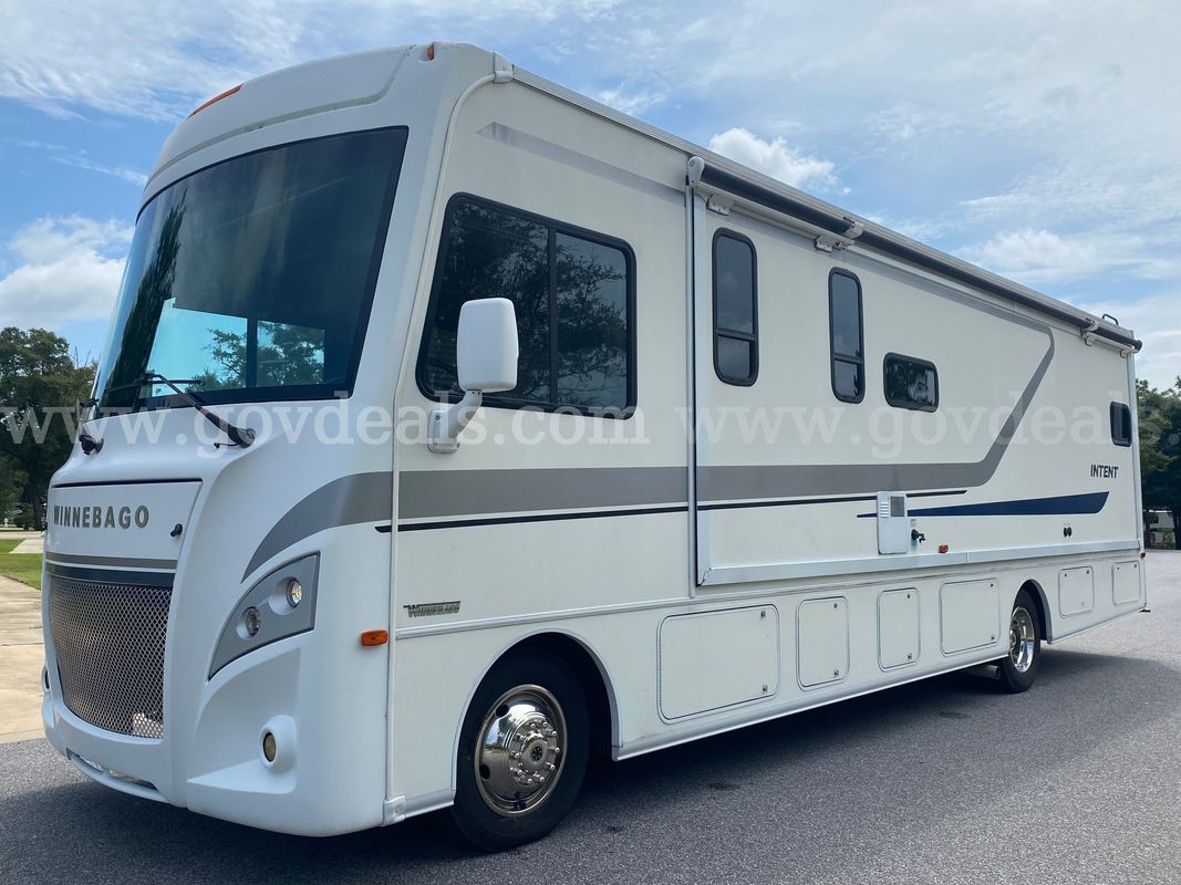 2018 WINNEBAGO INTENT 31P CLASS A MOTORHOME 4K ORIG MILES ONE OWNER BUNK BEDS ONBOARD GEN NO RESERVE BANK REPO