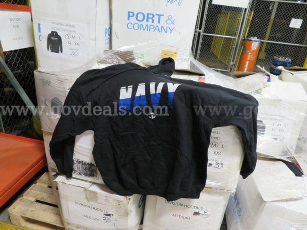 2,215 Hoodies and T-Shirts - New