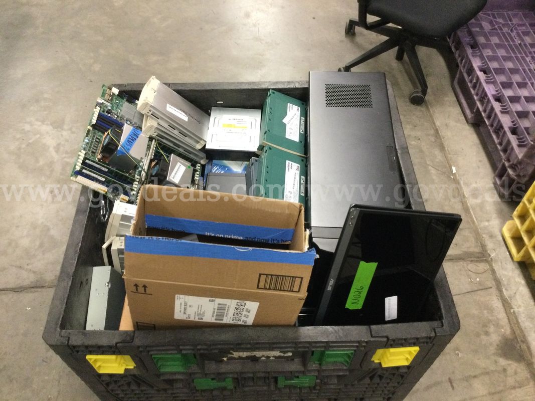 One (1) Lot of Assorted Circuit Boards & Electronics