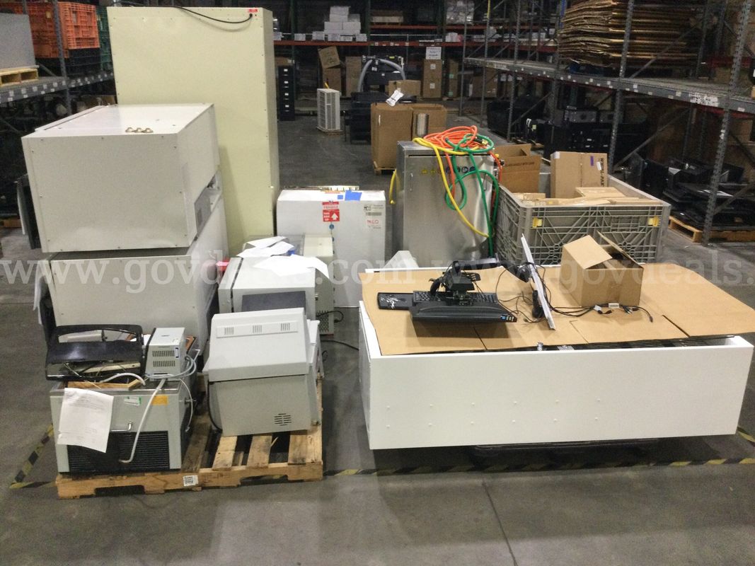 One (1) VERY LARGE Lot of Assorted Laboratory Equipment