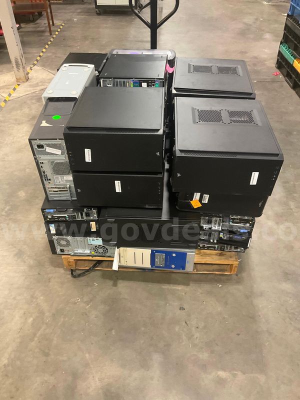 One (1) Lot of Assorted Desktop Computers (No Hard Drives)