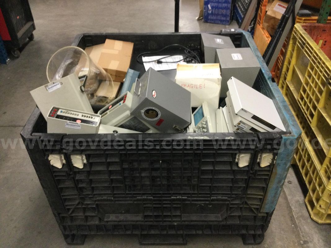 One (1) Lot of Assorted Laboratory and Medical Equipment