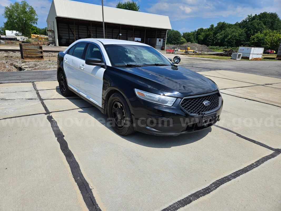 Police Interceptor 2013 Ford Taurus