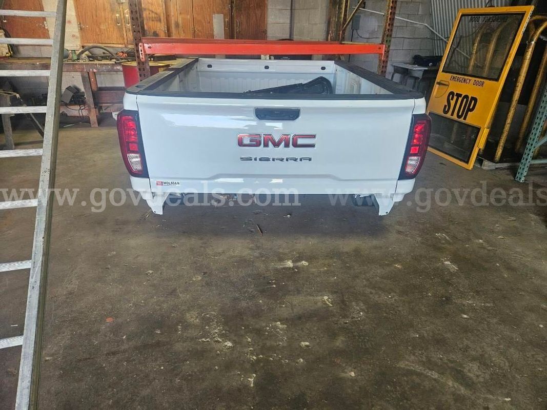 8ft GMC Truck Bed