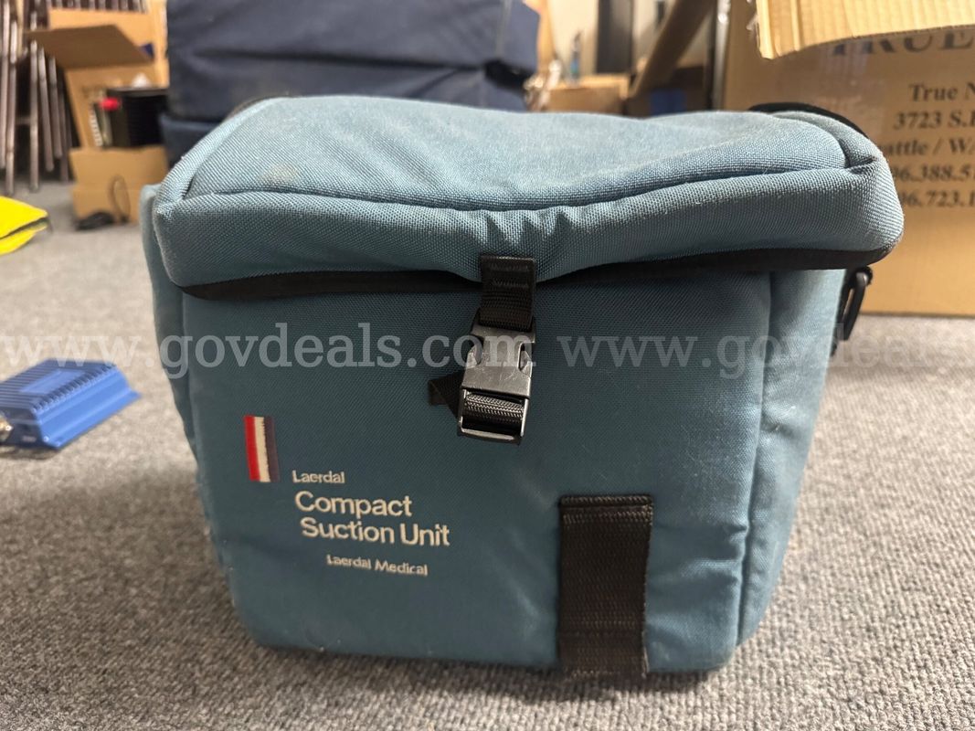 Laerdal Compact Suction Unit