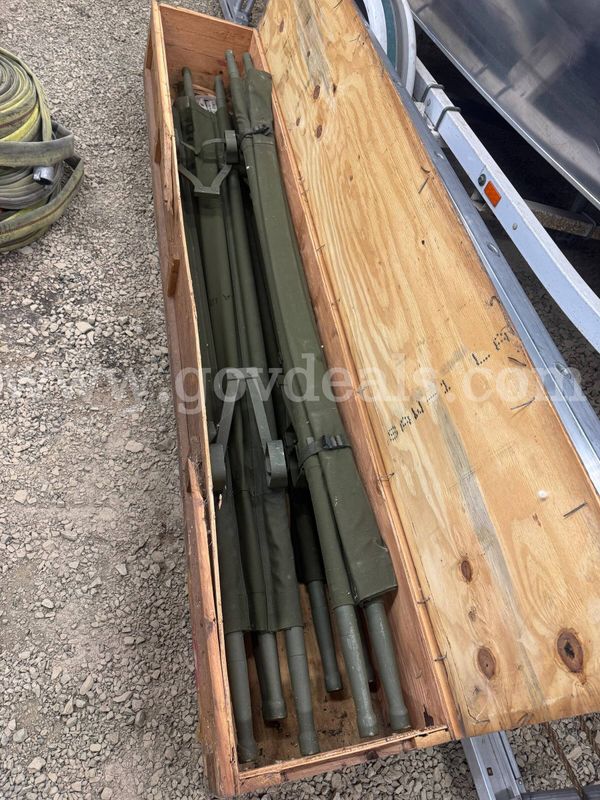 Military-Style Folding Stretchers (lot)