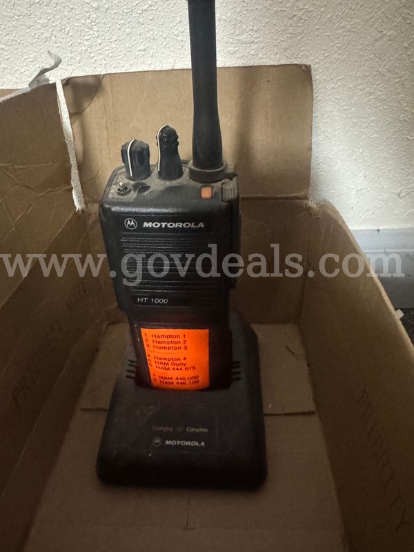 Motorola HT 1000 Two-Way Radio with Charger