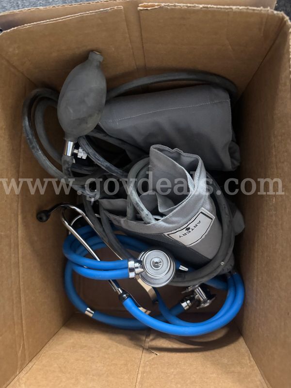 Manual Blood Pressure Cuffs & Stethoscopes – Lot