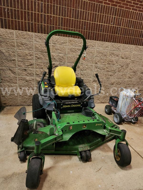 2016 John Deere Z950R 72" Mower - Parts Only