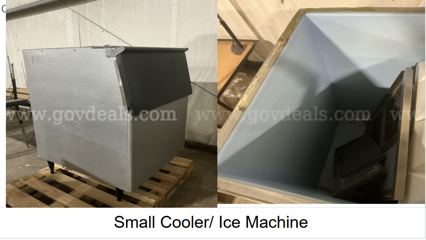 Small Cooler Ice Machine
