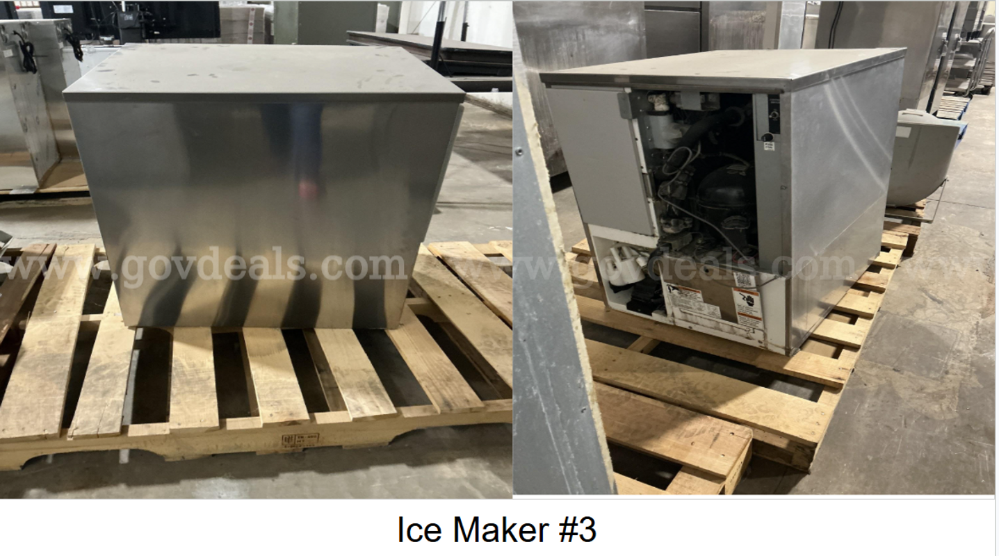 ICE MACHINE #3 WITH NO STORAGE BIN