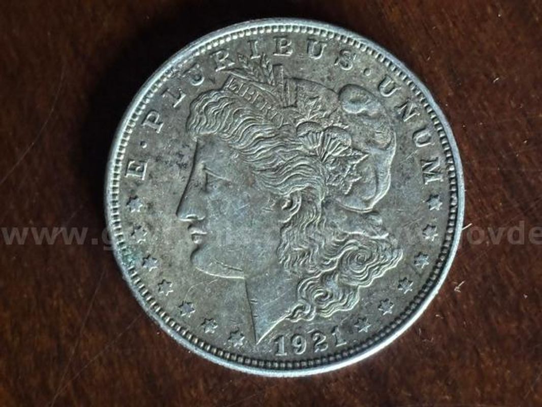 1921 Liberty Silver Dollar Philadelphia Mint No Mint Mark Circulated 90% Silver
