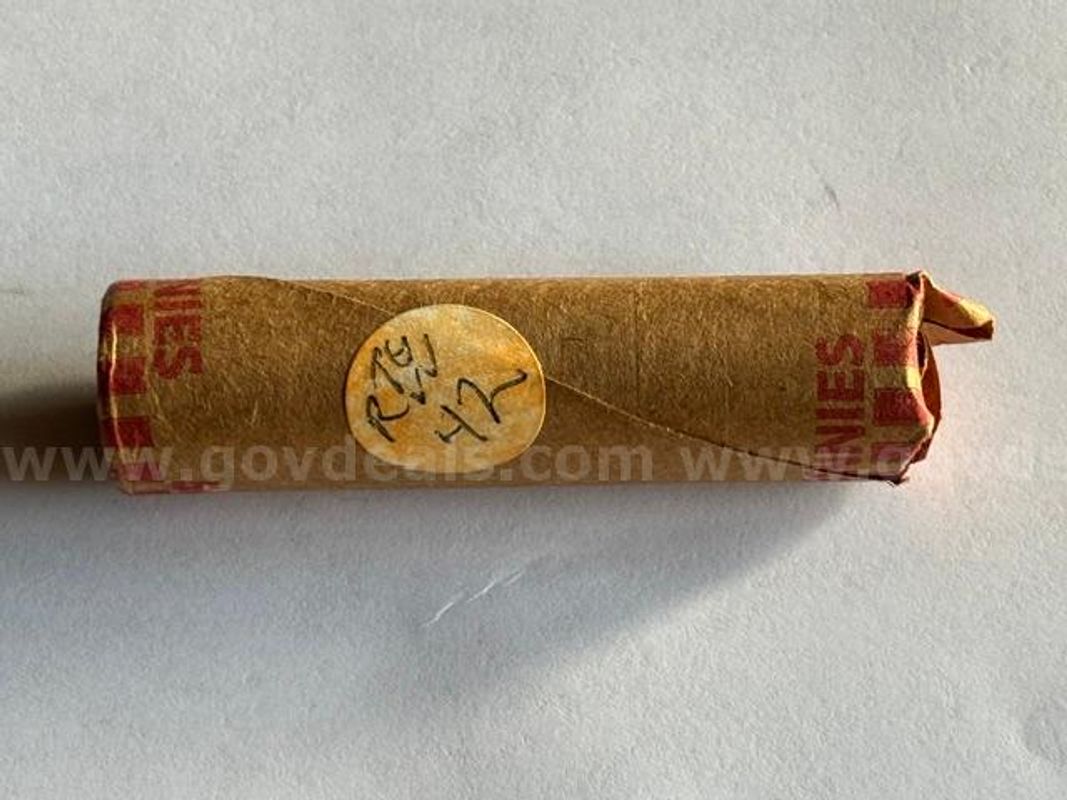 Roll 50 Lincoln Wheat Pennies 1942-P Philadelphia Mint WWII Era Estate Collection