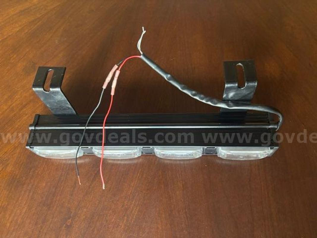 Whelen Dominator Plus DP4RRRR — 14" 4-Light All-Red LED Warning Light, 12VDC — TESTED WORKING SHIPS!