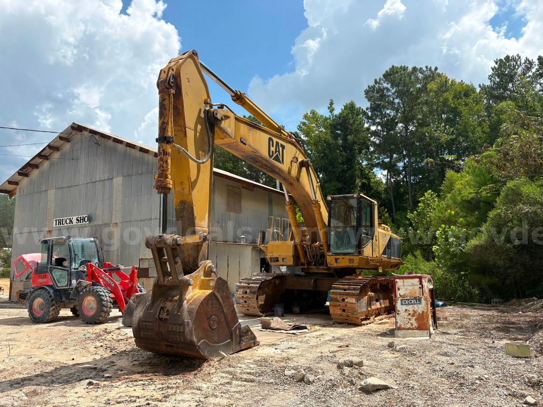 1995 Caterpillar 350 Hydraulic Excavator-Inoperable