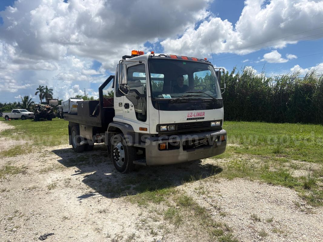 2004 Chevrolet T7500 F7B042 Service Truck