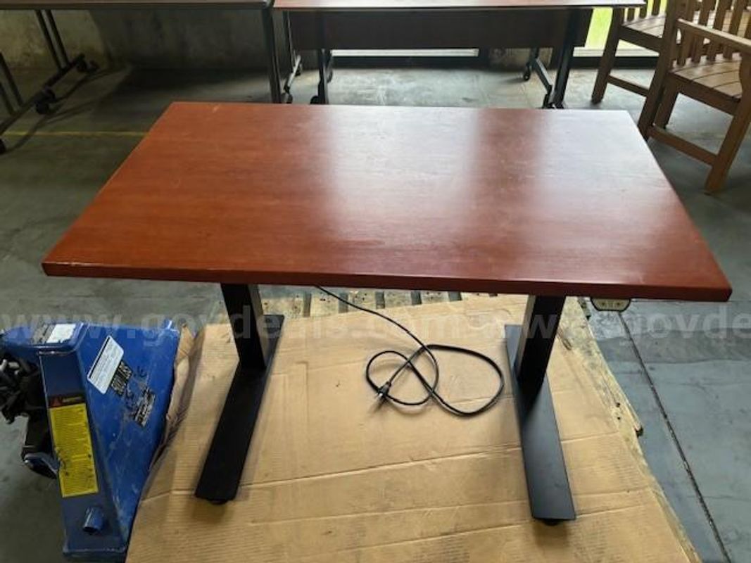Haworth Electronic Adjustable Height Desk