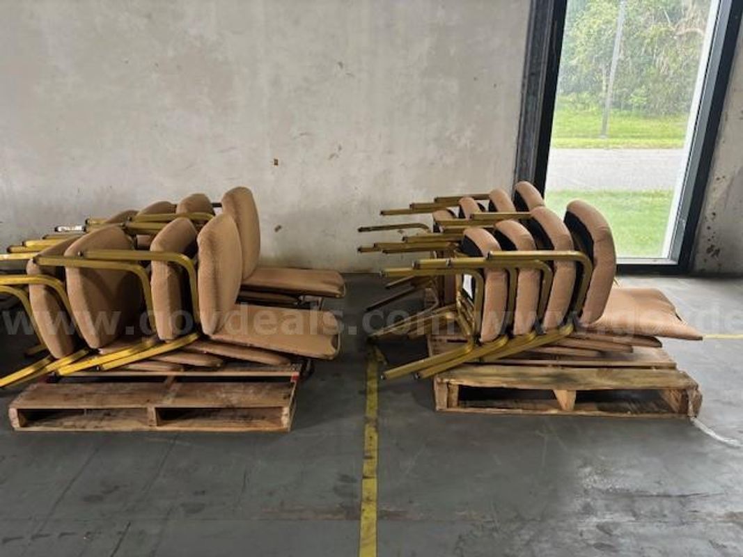 Banquet Chairs - Set of 16