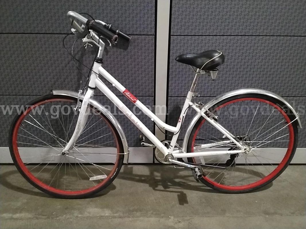 Schwinn Admiral Bike