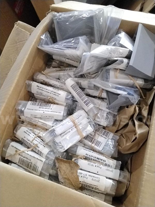 Connectrac Cable Clip and Screws