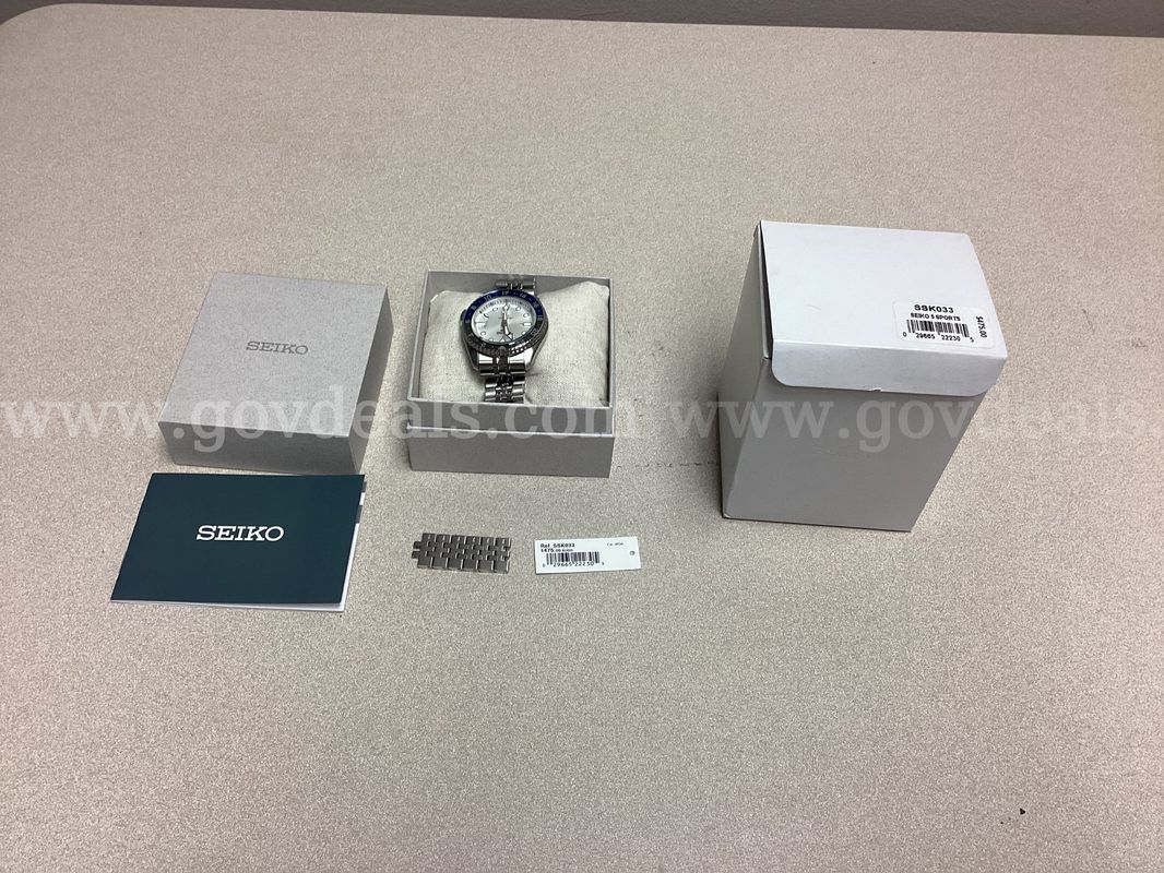 Seiko 5 Men’s Sports Automatic GMT
