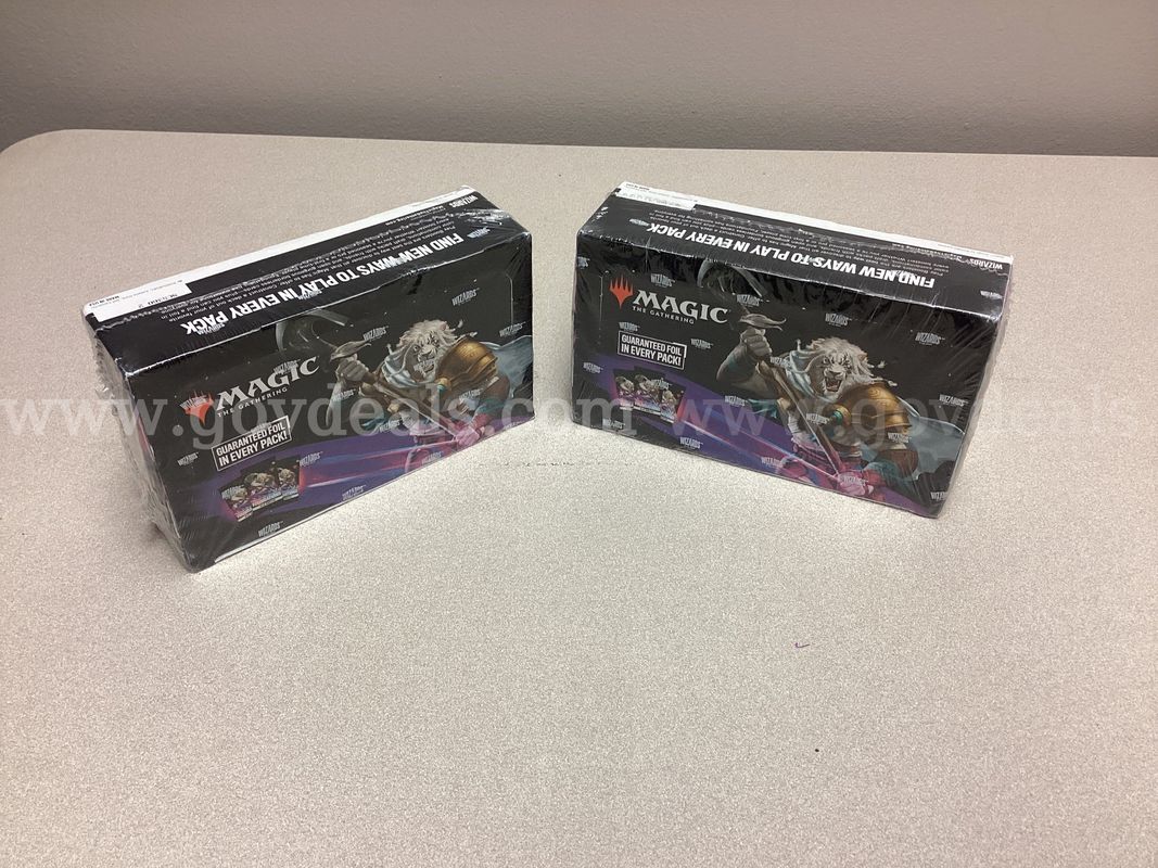 2 Magic the Gathering Foundation Play Booster Box ( Wizards of the Coast)