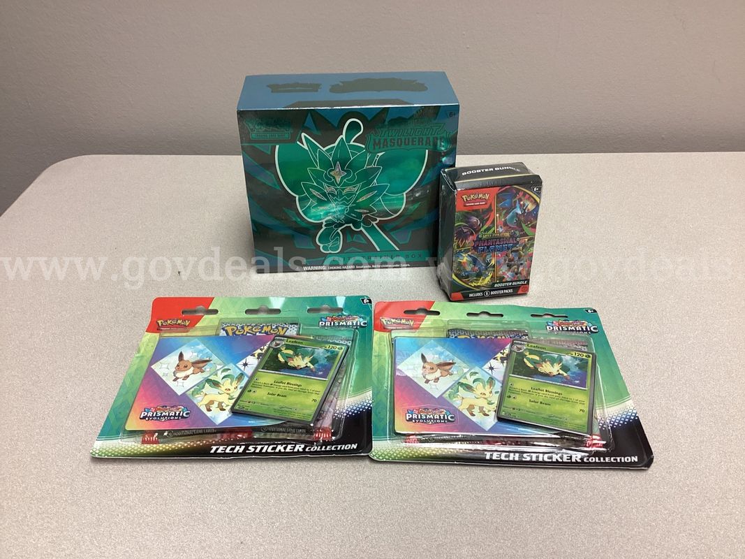 Pokémon Scarlet & Violet Twilight Masquerade Elite Training Box, Phantasmal flames, 2 Tech Sticker collections