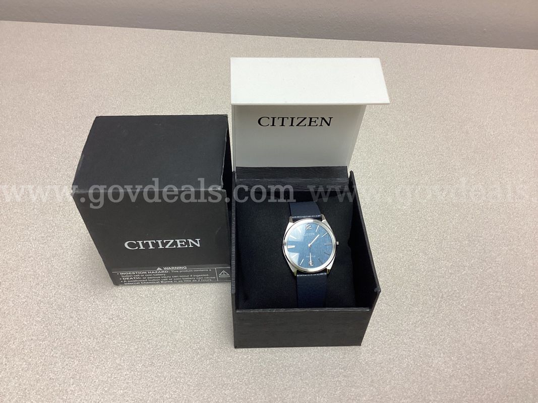Men’s Citizen Eco-Drive Suratto ThinWatch with Blue Dial