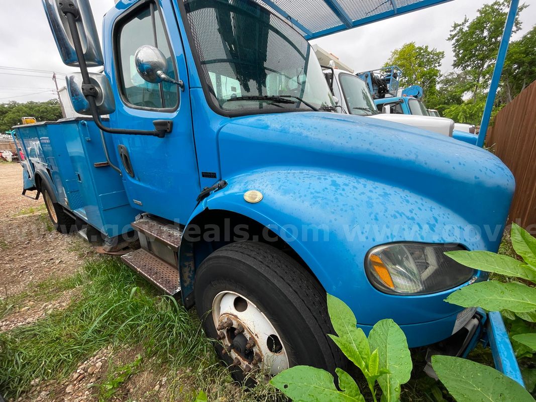 2007 Freightliner M2 106 Medium Duty