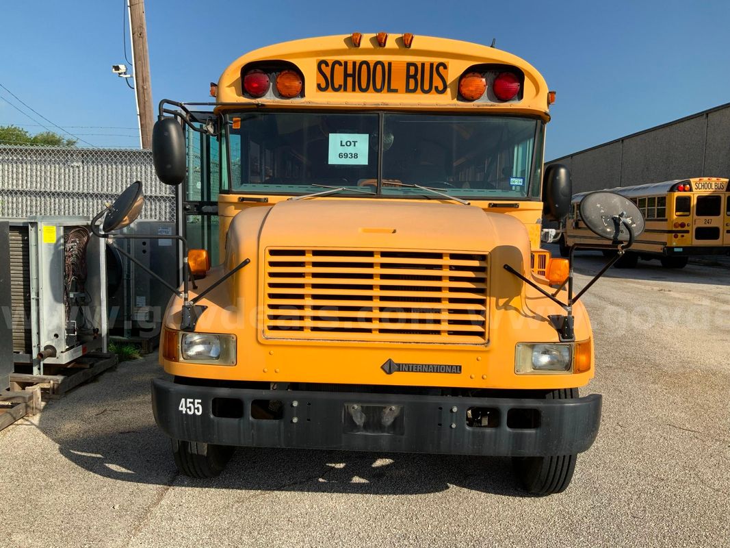 2003 International School Bus
