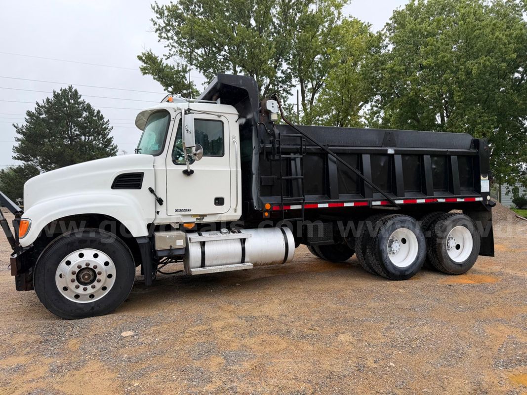 2004 Mack CV713 Granite Tandem Axle Dump Truck