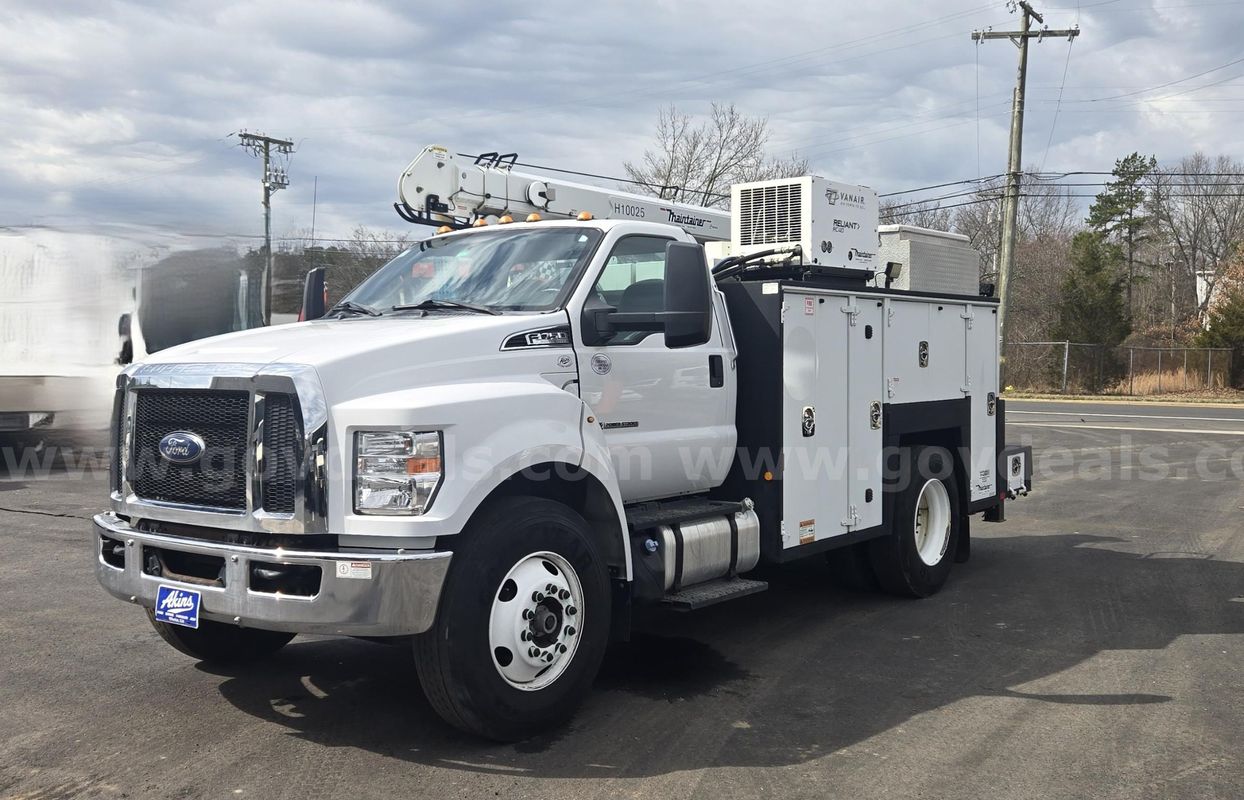 2017 Ford F750