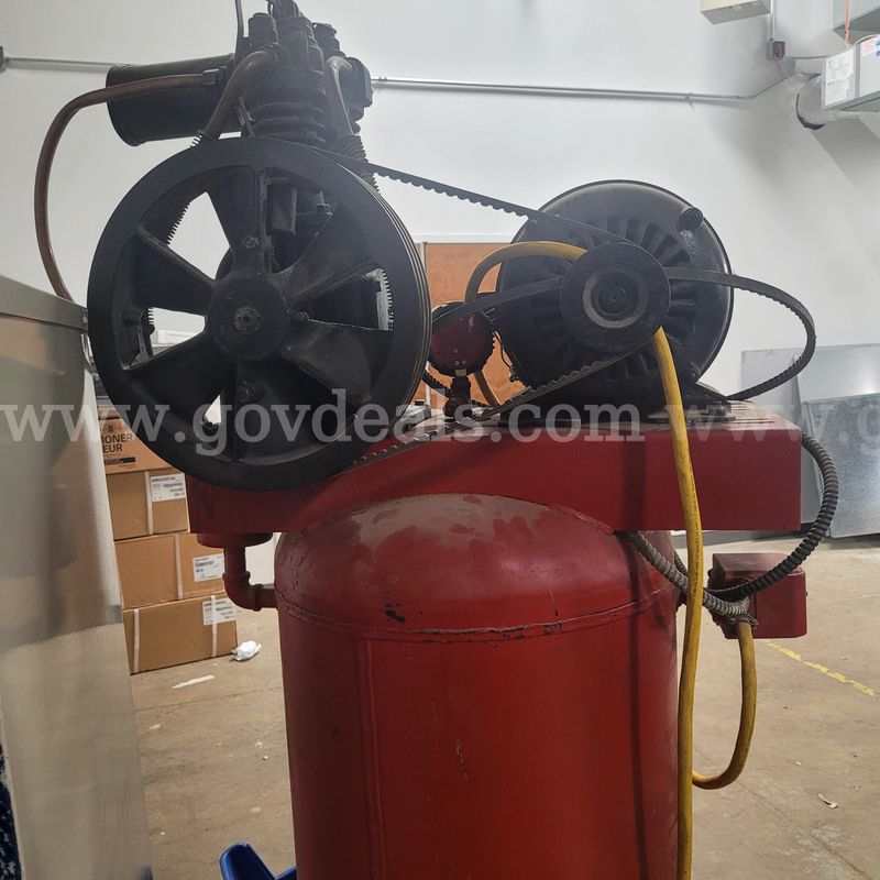 Curtis 65 gallon air compressor