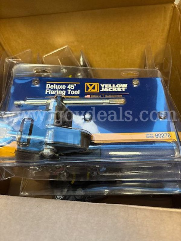 Yellow Jacket Deluxe 45 Flaring tool (NEW IN PACKAGE)