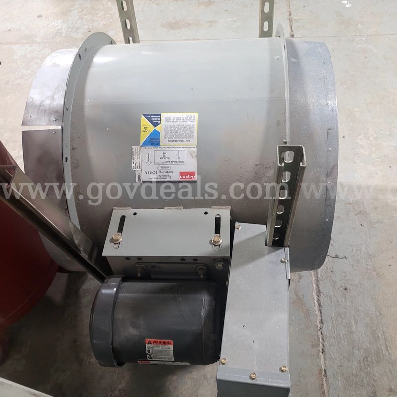 Dayton 24 inch Belt Drive Tubeaxial Fan